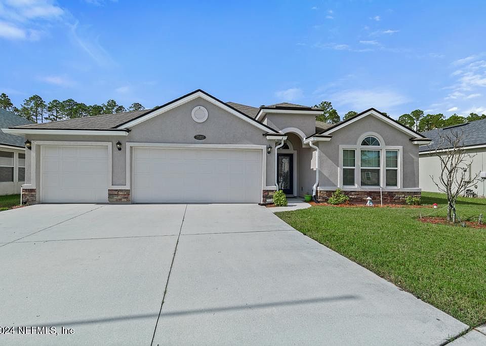1st image of 75102 FERN CREEK Drive