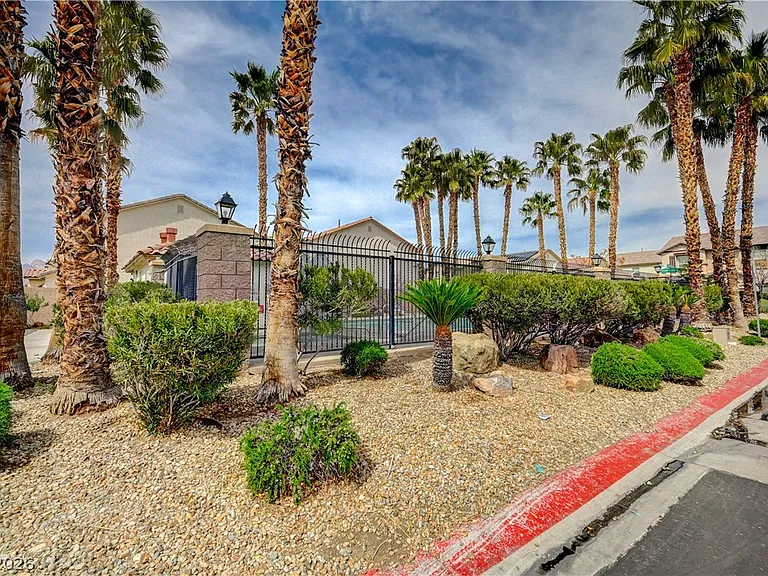 4208 Perfect Drift St — Photo 43