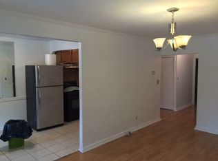 3535 30th St, Long Island City, NY 11106