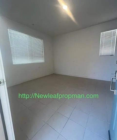 1525 Winding Sun Dr — Photo 12
