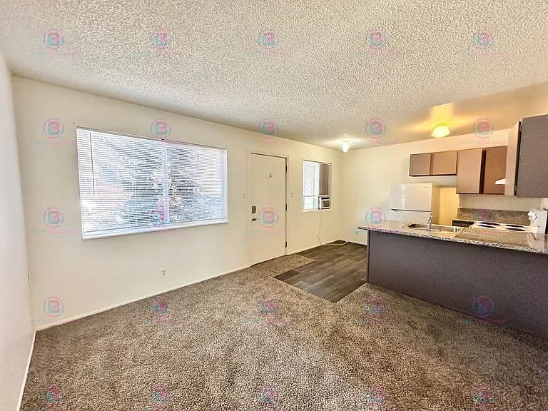 929 Willow St — Photo 30