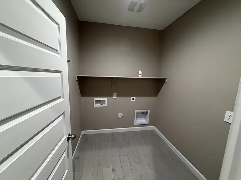 2492 S 242nd Ln — Photo 10