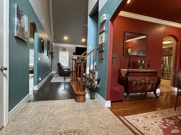 2234 Tall Tree Ln — Photo 3