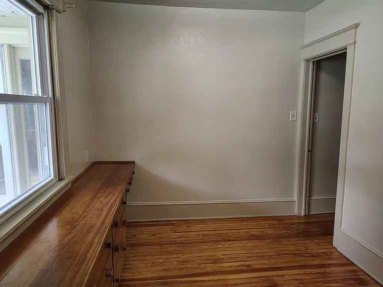 85 Main St #1 — Photo 23