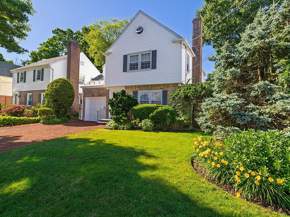 1st image of 108 Muirfield Rd