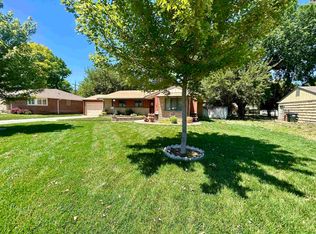 114 Carlton Rd, Hutchinson, KS 67502