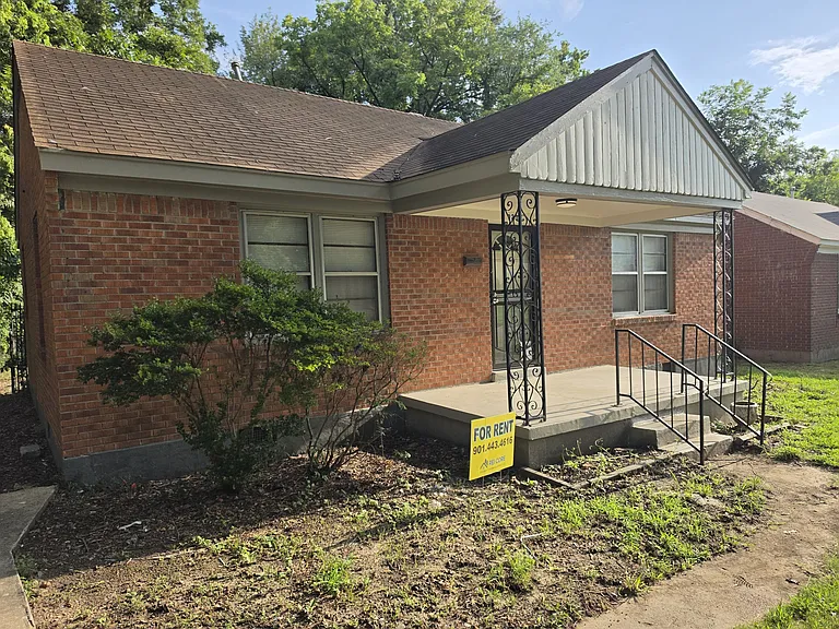 923 Tampa Ave — Photo 11