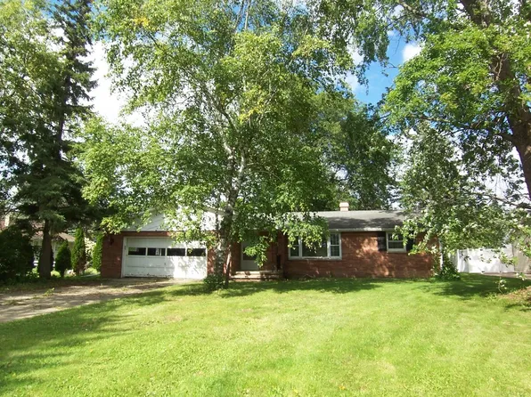 620 Lida Ln, Green Bay, WI 54304