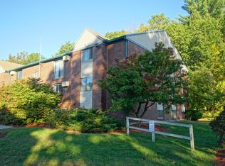 109 English Village Rd APT 201, Manchester, NH 03102