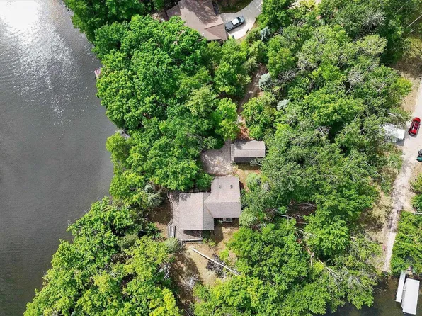 4412 Glasbury Ct, Gladwin, MI 48624