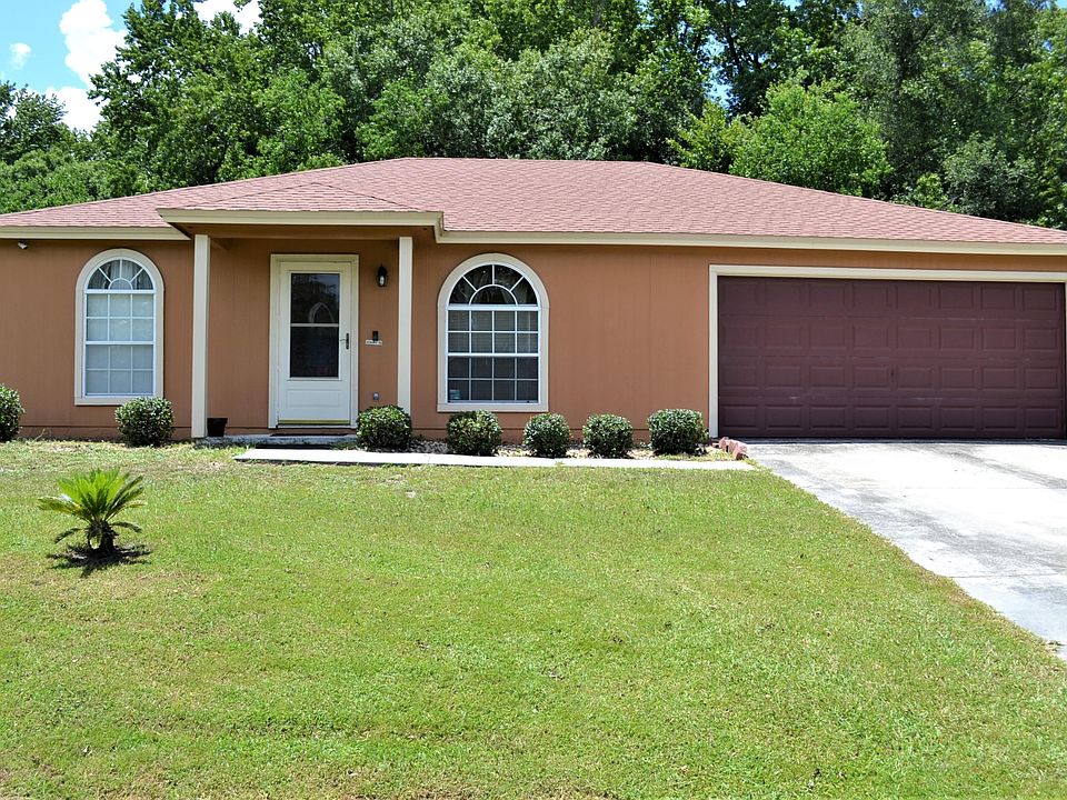 1st image of 1606 Twin Oak Ln