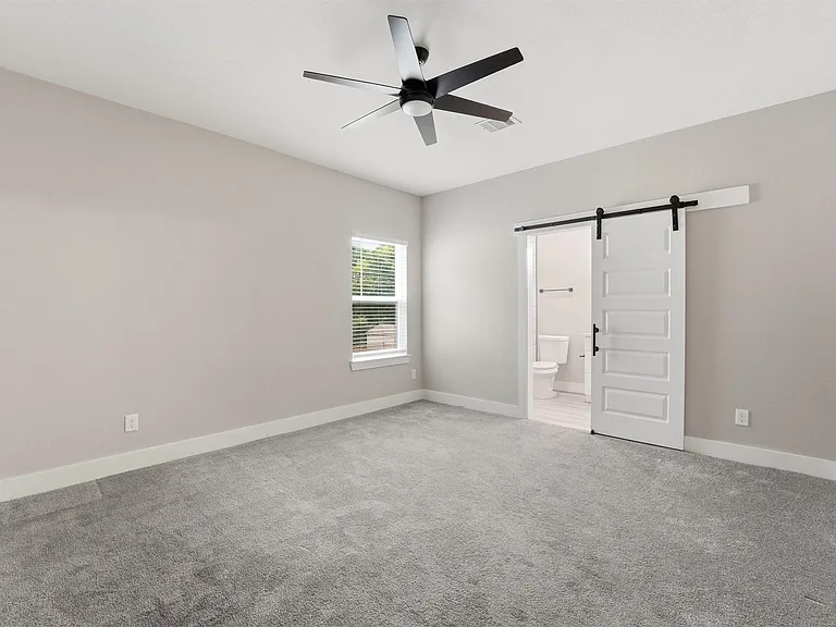 3107 Grassmere St #B — Photo 14