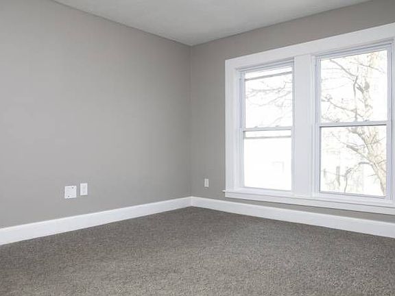 Extra Room A