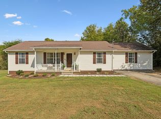 206 Central Ave, Chapel Hill, TN 37034
