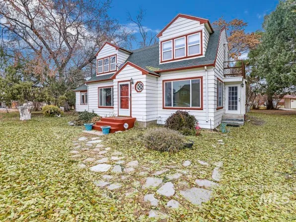 174 1st Ave W, Wendell, ID 83355