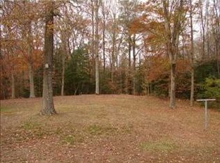 14189 Foursquare Rd, Smithfield, VA 23430