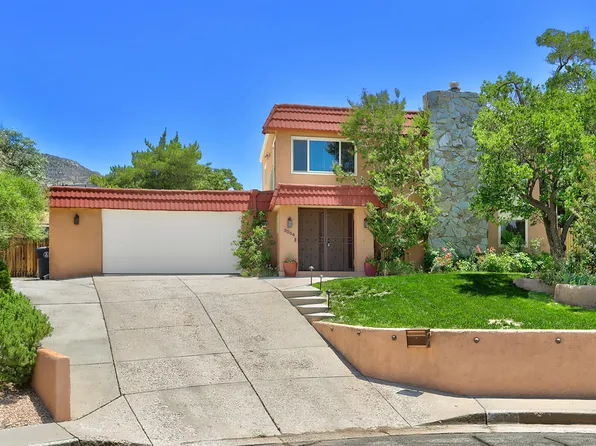 2204 Landman Dr NE, Albuquerque, NM 87112
