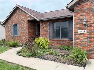 2109 N Waterbury Dr, Muncie, IN 47304