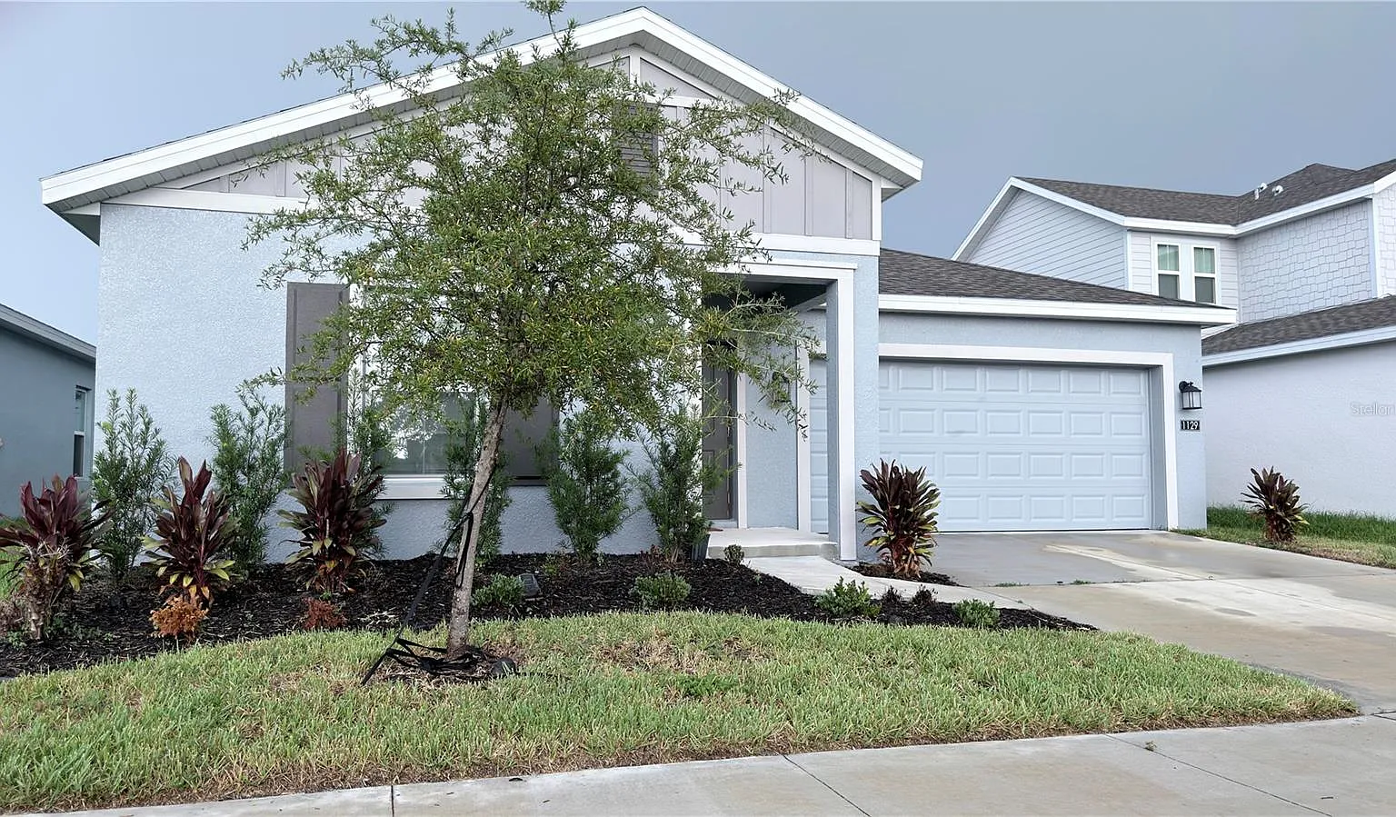 3 bed, 2.0 bath, 1542 sqft, $2,100 — Photo 1