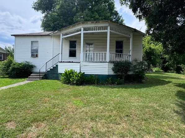 122 Ohio Ave, Etowah, TN 37331