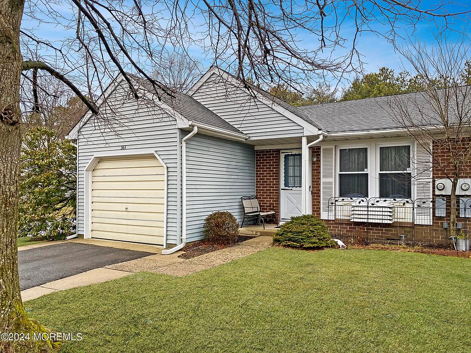1st image of 26A Easton Drive #61