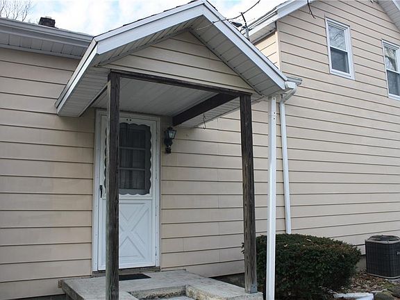 5th image of 448 East Ave