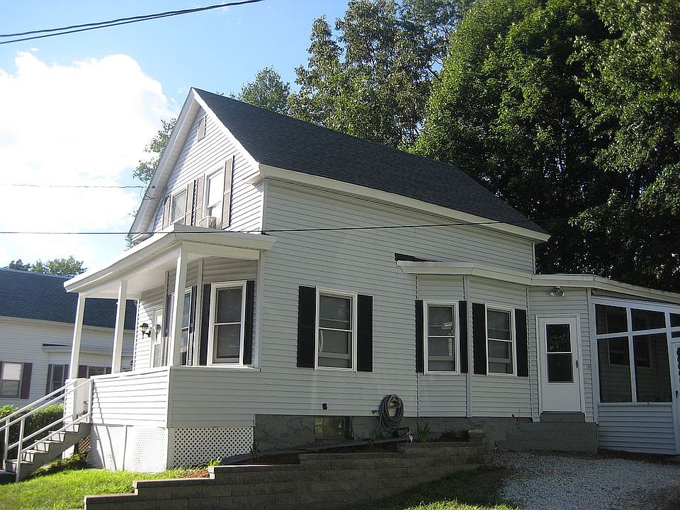 2nd image of 46 Stavely St