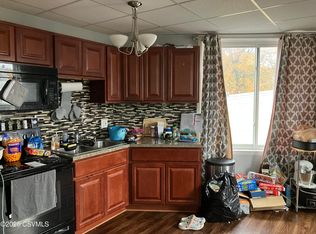 523 S Market St, Shamokin, PA 17872