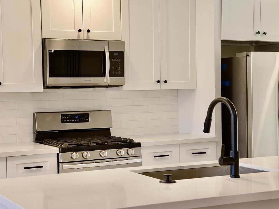 Bright and light kitchen