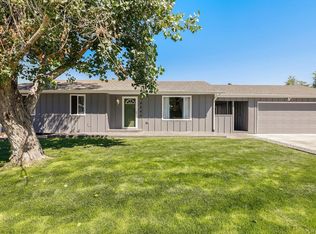 14845 E 25th Ave, Aurora, CO 80011
