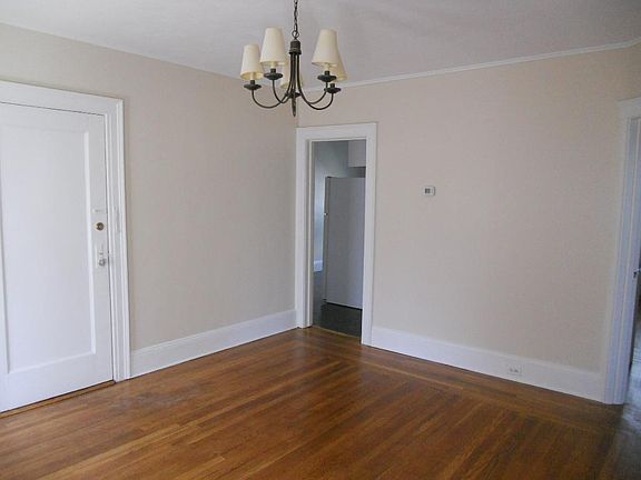 3rd image of 200 Alden Ave APT 8