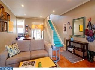 1821 S Watts St, Philadelphia, PA 19148