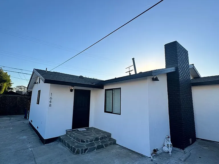 1650 83rd St — Photo 1