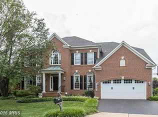 13902 Little Tree Ct, Rockville, MD 20850