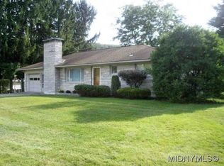 18 Lin Rd, Utica, NY 13501