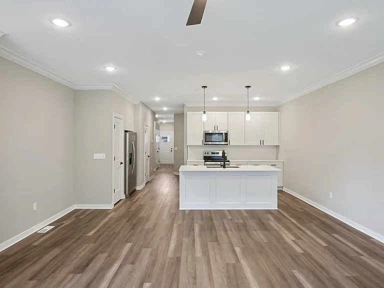 Greenwood Townhomes — Photo 54