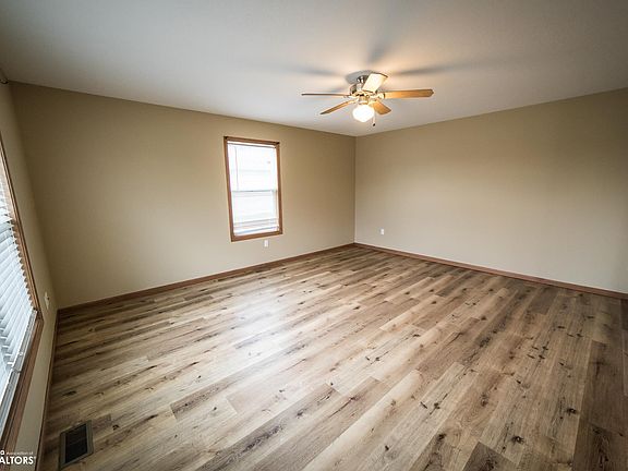 2nd image of 1842 S Rhode Island Ct
