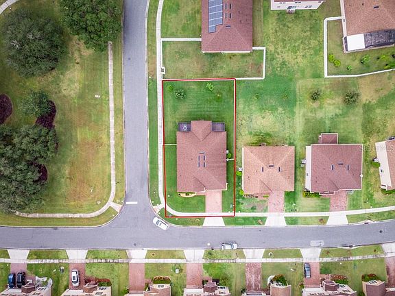 3rd image of 2258 Waukegan Dr