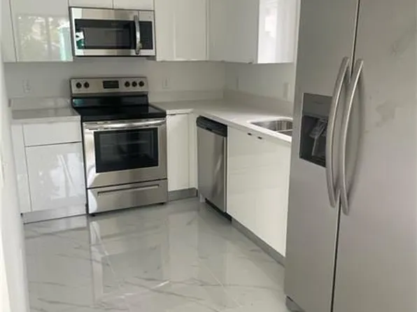 1754 NW 69th Ter, Miami, FL 33147
