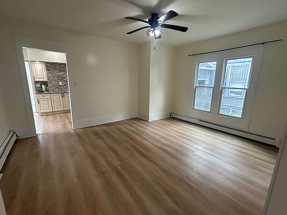 3rd image of 266 Wyoming Ave