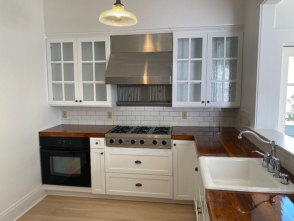 1st image of 4086 23rd St