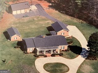 3355 Smithtown Rd, Suwanee, GA 30024