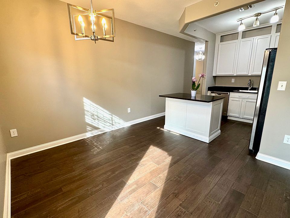 Open Kitchen/Dining Room! Great space for dinner and family engagements.