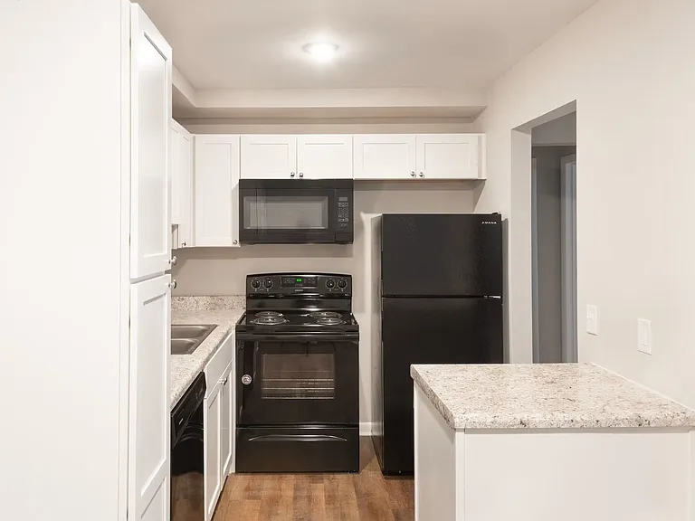 Sterling Heights by Callio Properties — Photo 25