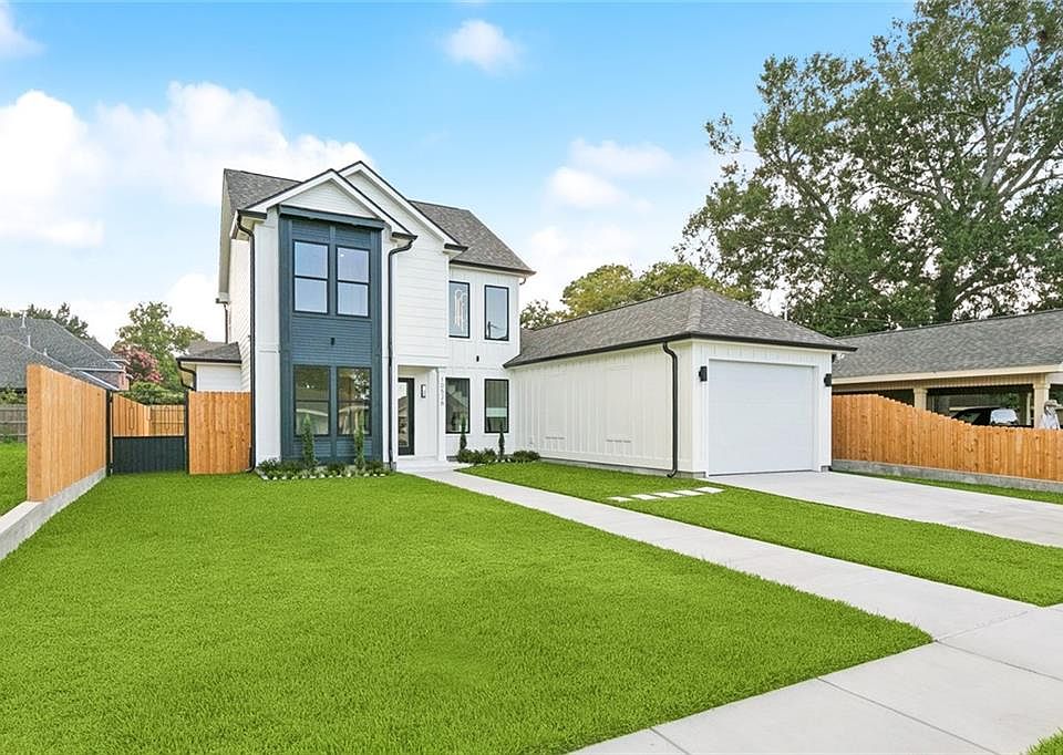 1st image of 10526 Phelps St