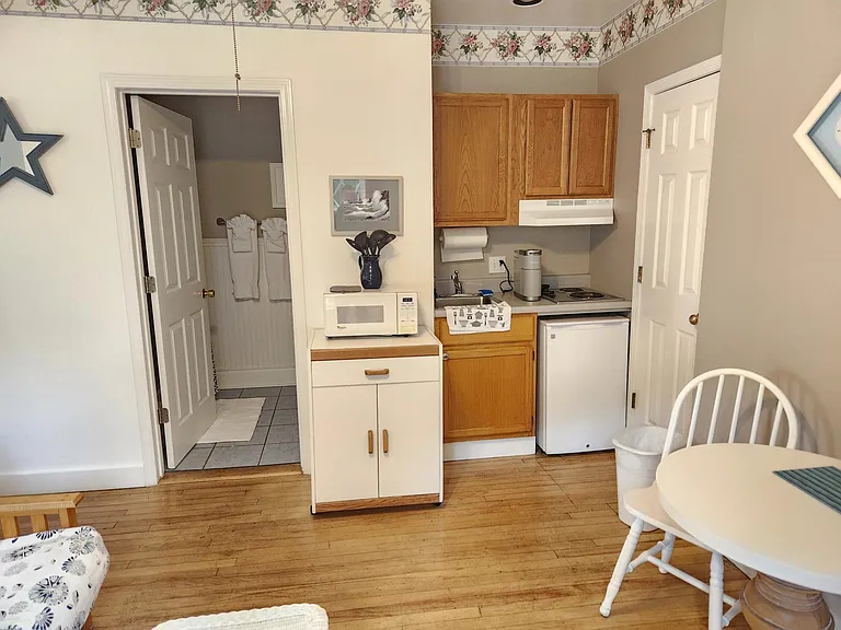 6 Portland Ave #12 — Photo 5