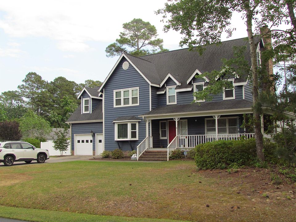 1st image of 322 St. Andrews Ln.