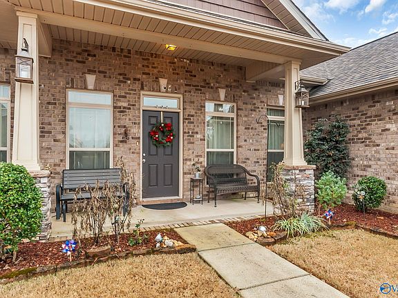 4th image of 117 Chesnut Heath Ct