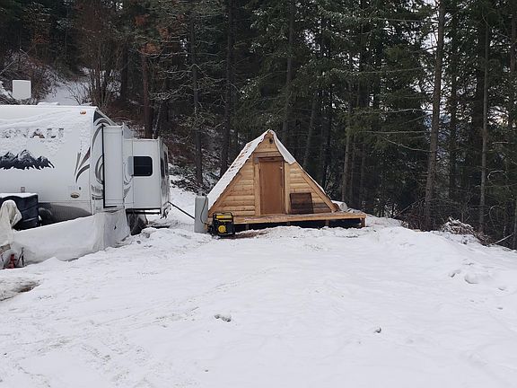 4th image of 1824B Highway 25 N