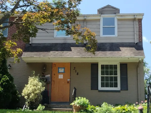 318 W Freedley St, Norristown, PA 19401